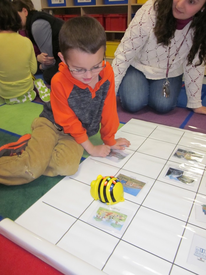 Fall2014-Robotics Are Elementary
